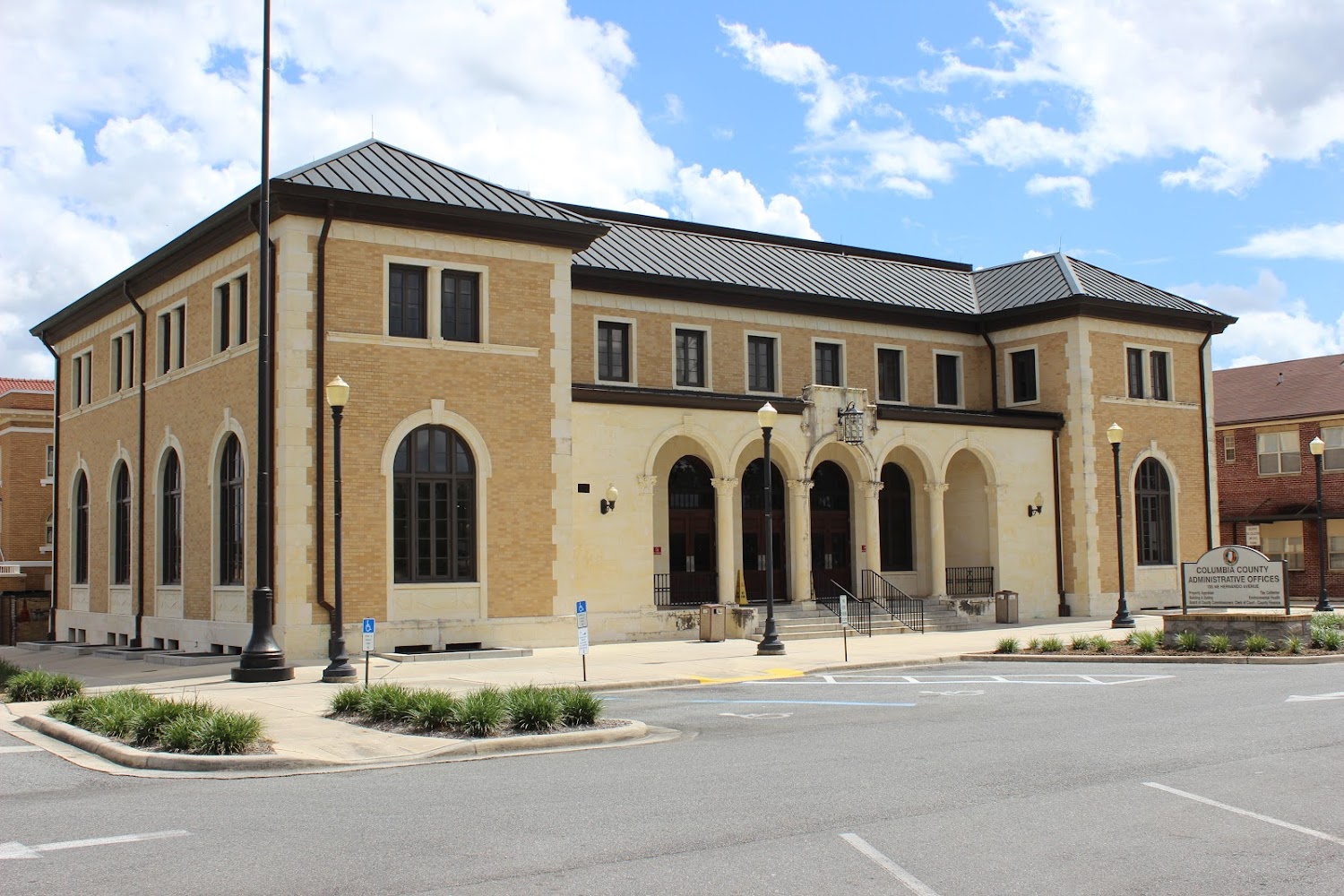 Driver License & Motor Vehicle Office in Lake City, FL