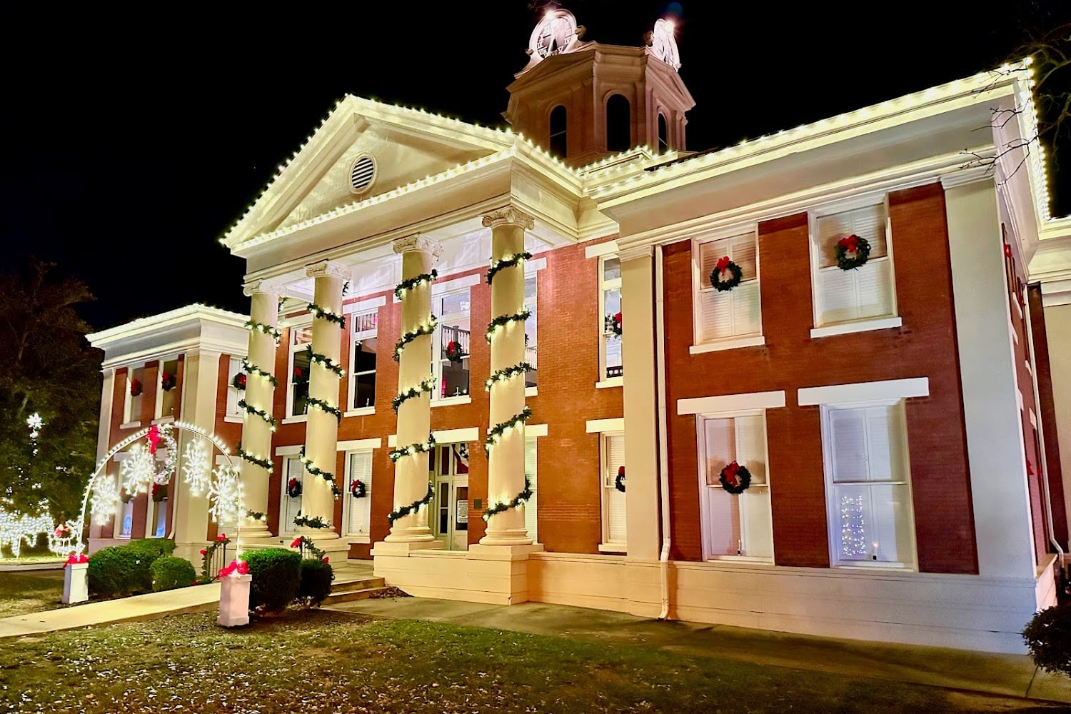 Registration & Title Office in Toccoa, GA