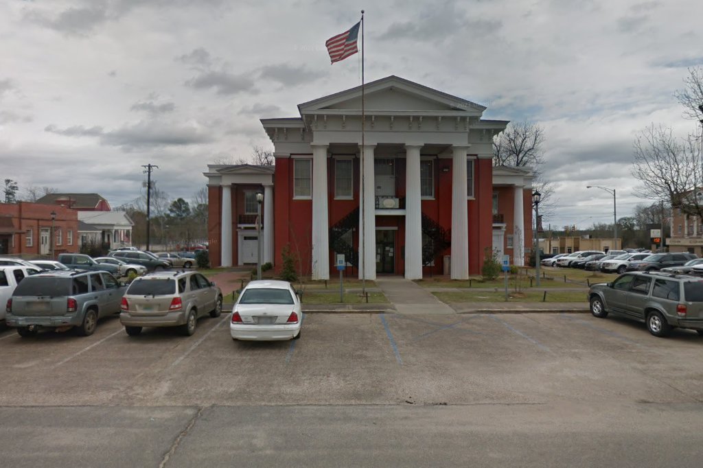 Wilcox County Tag & Title in Camden, AL