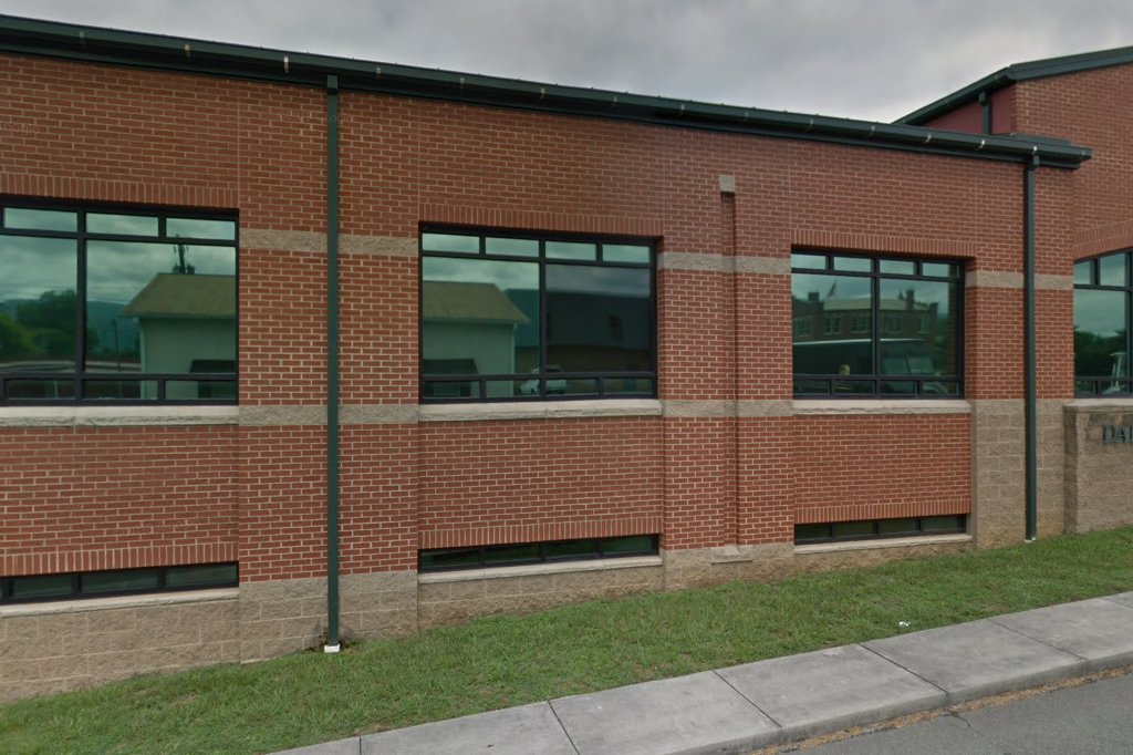 Registration & Title Office in Trenton, GA