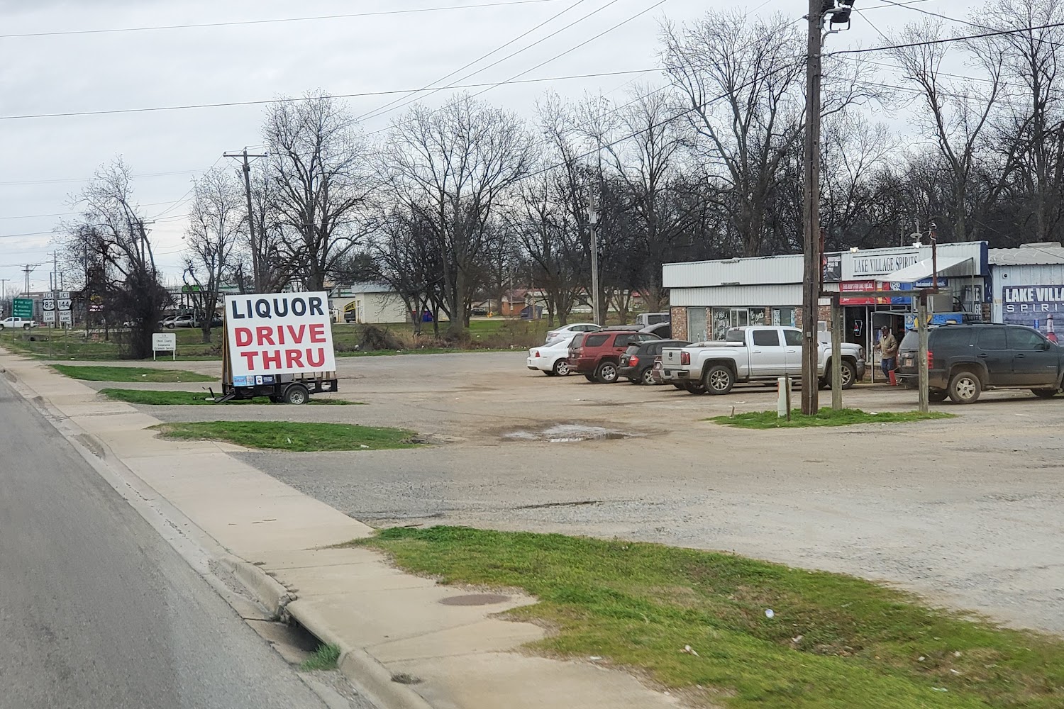 Office of Motor Vehicles in Lake Village, AR