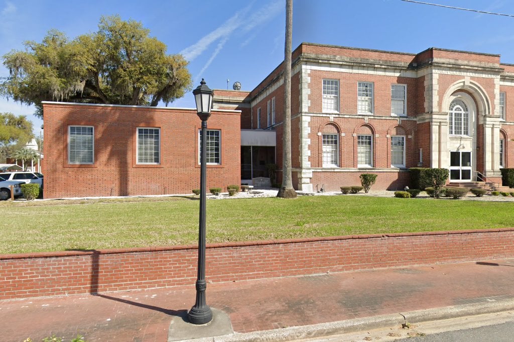 Clerk of the Court in Lake Butler, FL