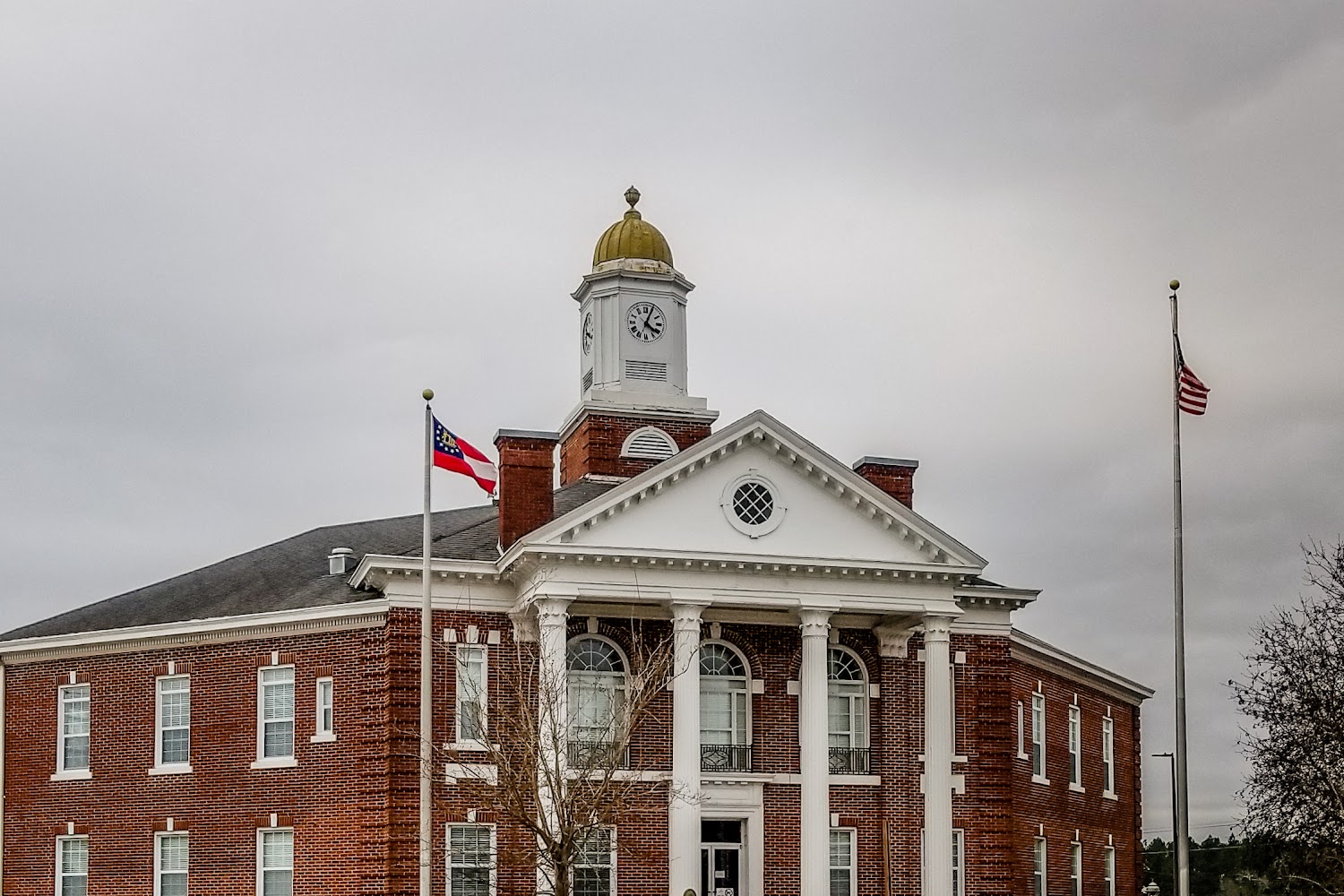 Registration & Title Office in Alma, GA
