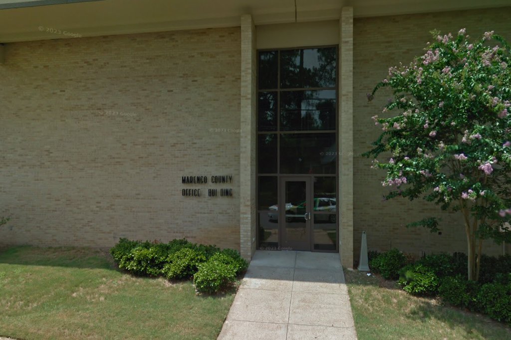 Marengo County Driver License Office in Linden, AL
