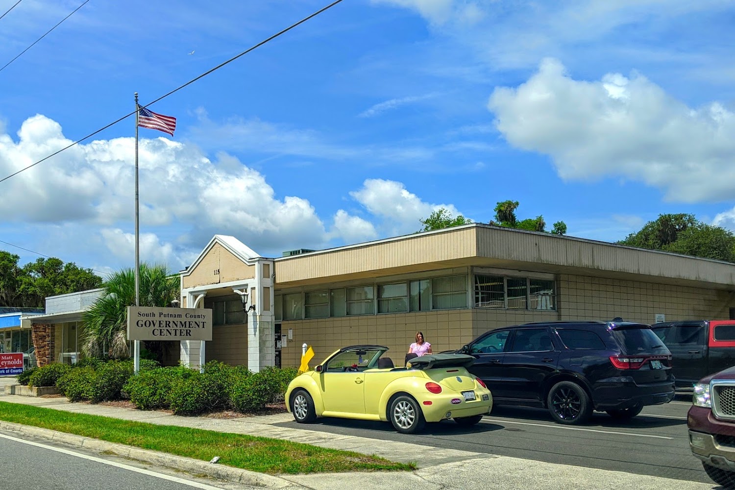 Driver License & Motor Vehicle Services in Crescent City, FL
