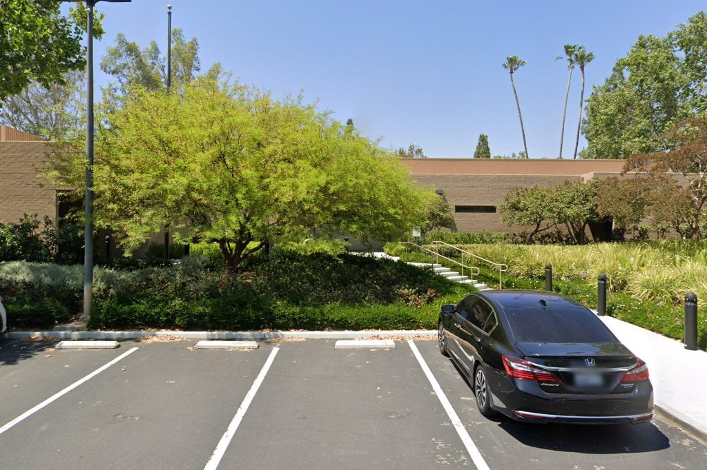 Simi Valley DMV Office in Simi Valley, CA