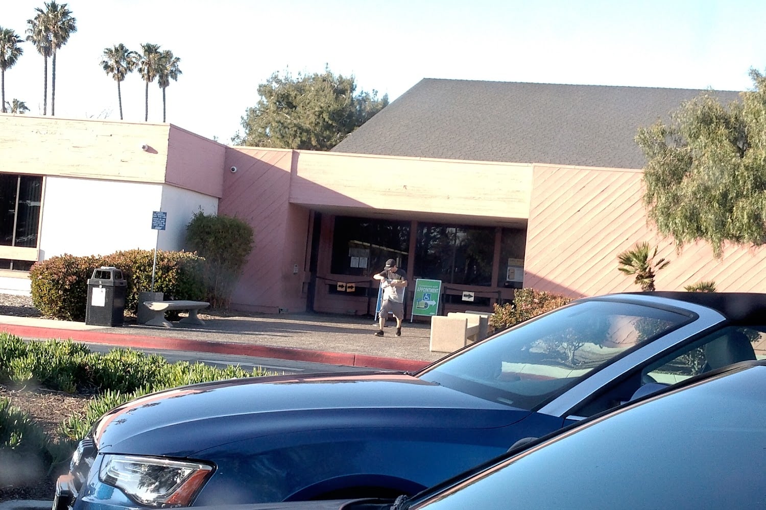 Oxnard DMV Office in Oxnard, CA