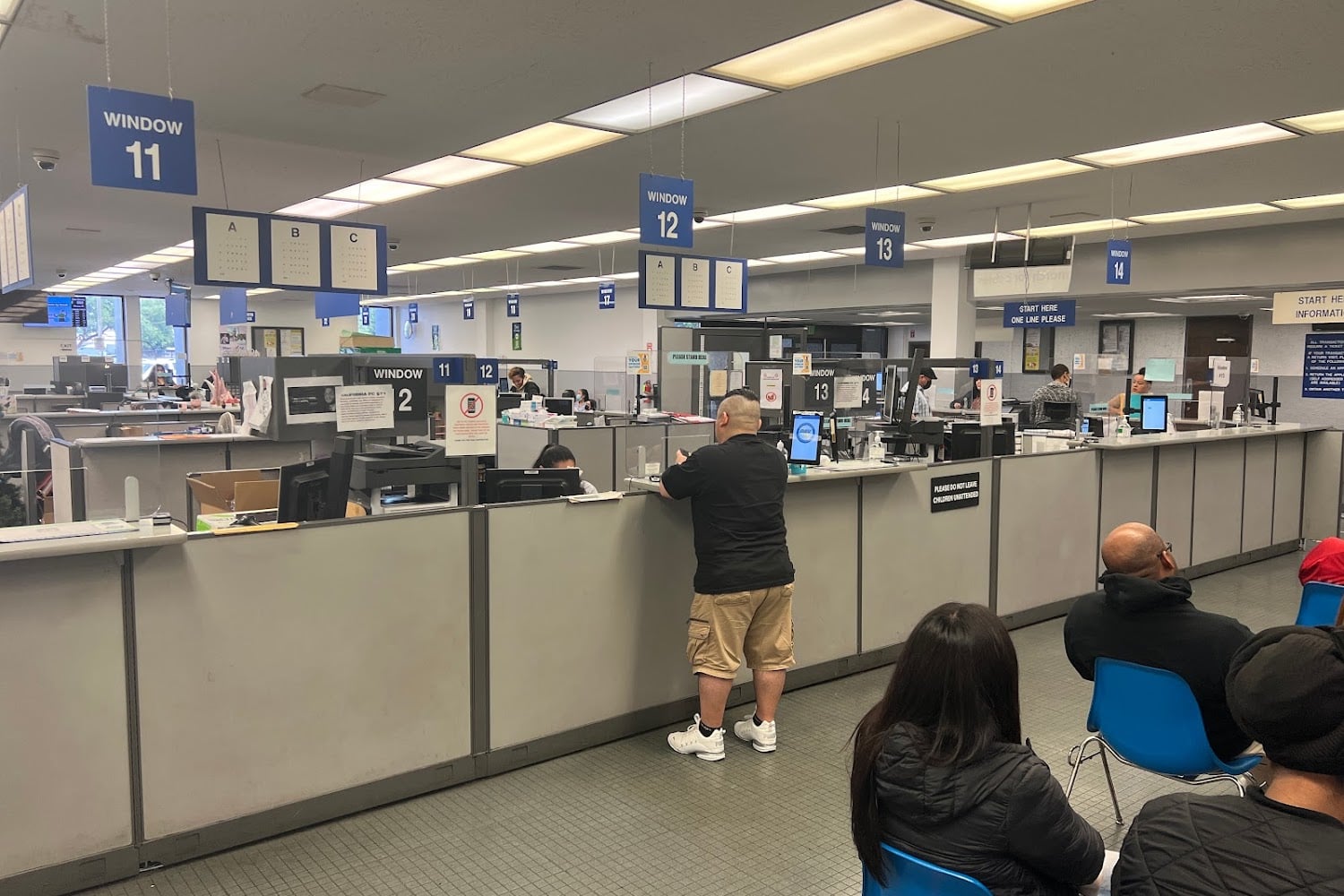 Inglewood DMV Office in Inglewood, CA