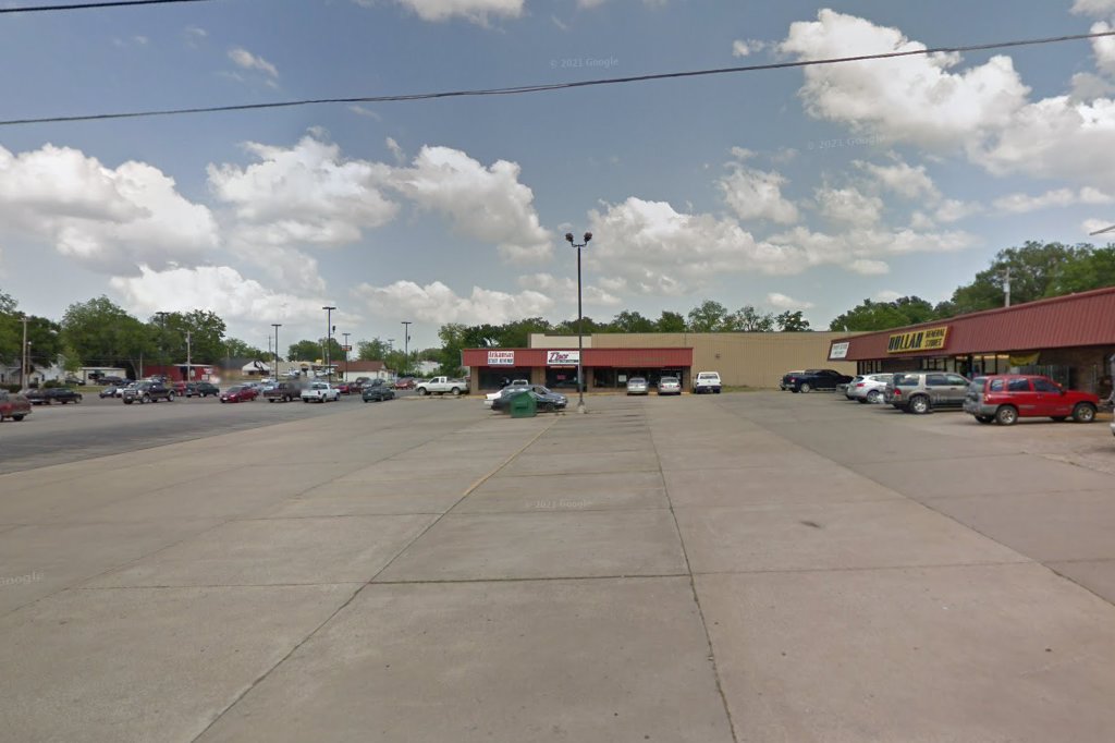 Office of Motor Vehicles in Paris, AR