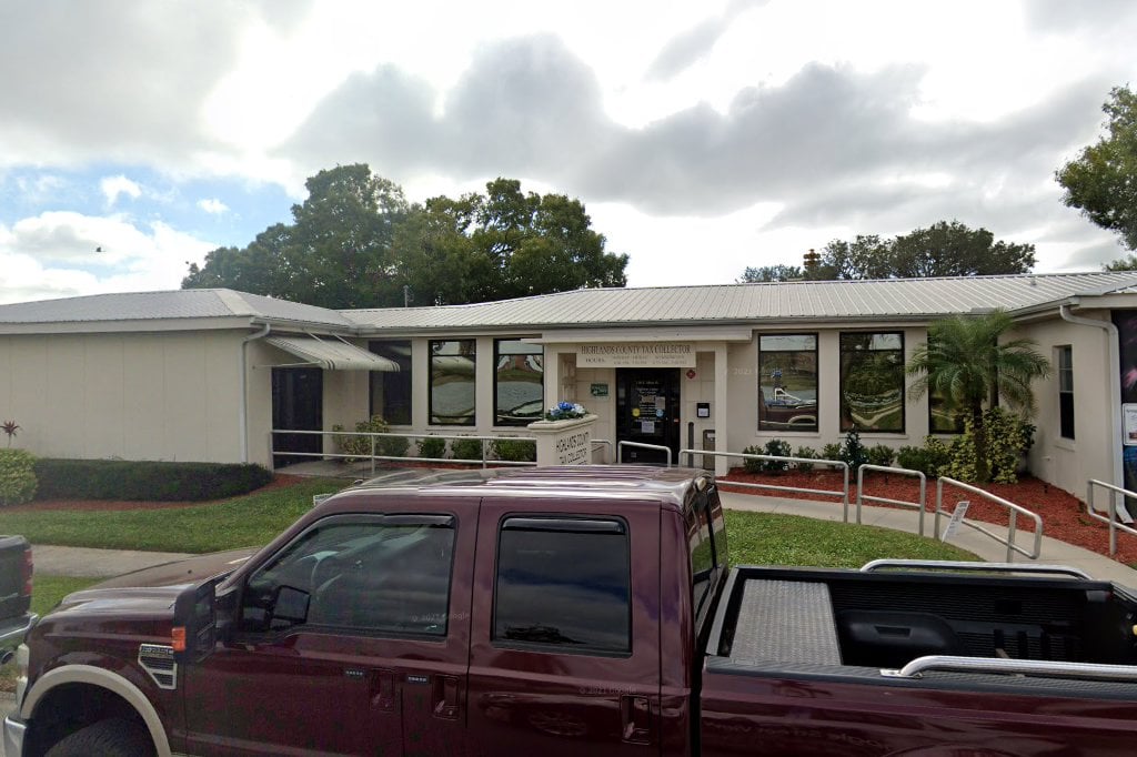 Driver License & Motor Vehicle Services in Avon Park, FL