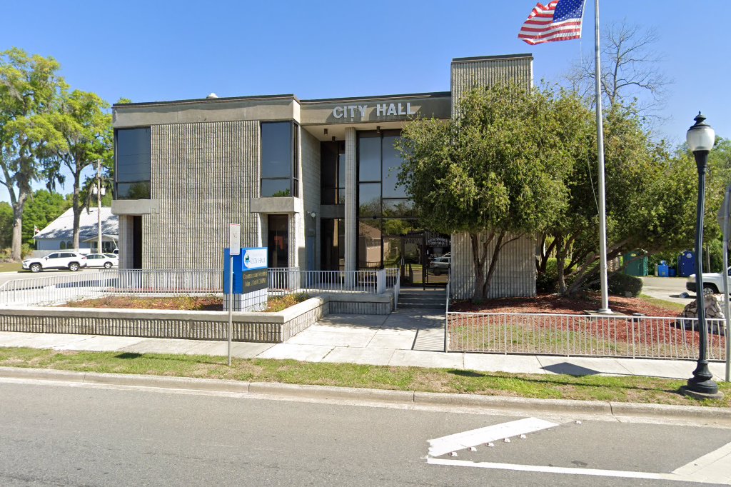 Motor Vehicle Service Office in High Springs, FL