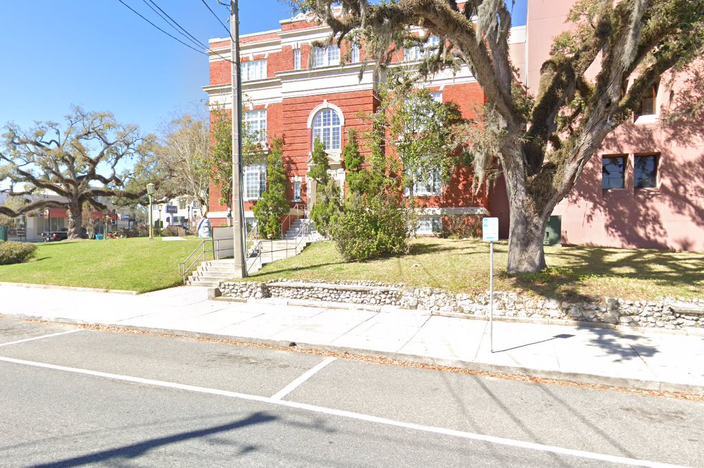 Clerk of the Court in Brooksville, FL