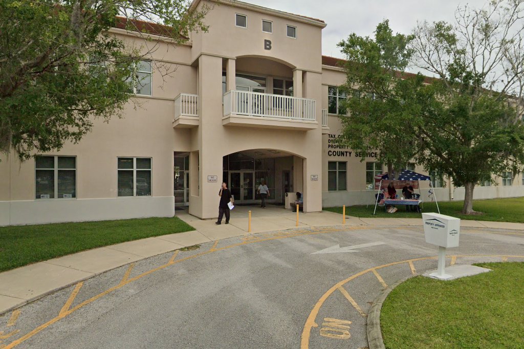 Driver License & Vehicle Services in Saint Augustine, FL