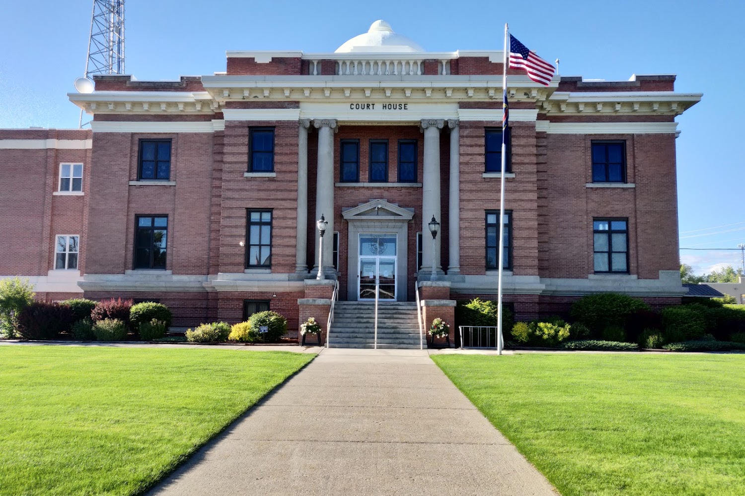 Fremont County Assessor's Office in Saint Anthony, ID
