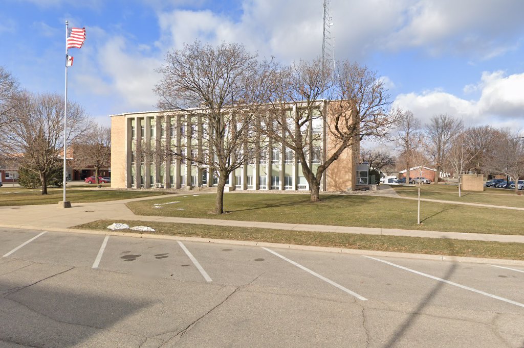 Emmet County Driver License & Vehicle Registration in Estherville, IA