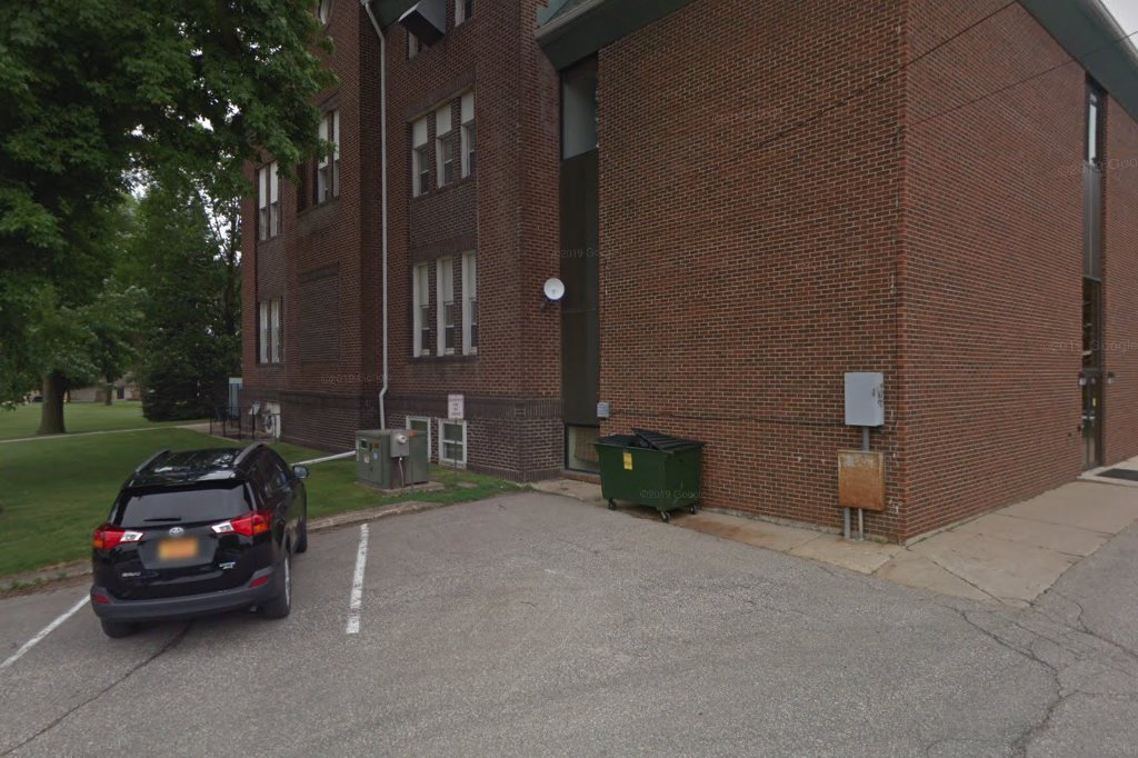 Palo Alto County Driver License & Vehicle Registration in Emmetsburg, IA