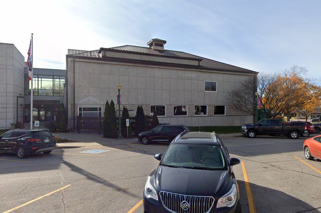 Mills County Driver License & Vehicle Registration in Glenwood, IA