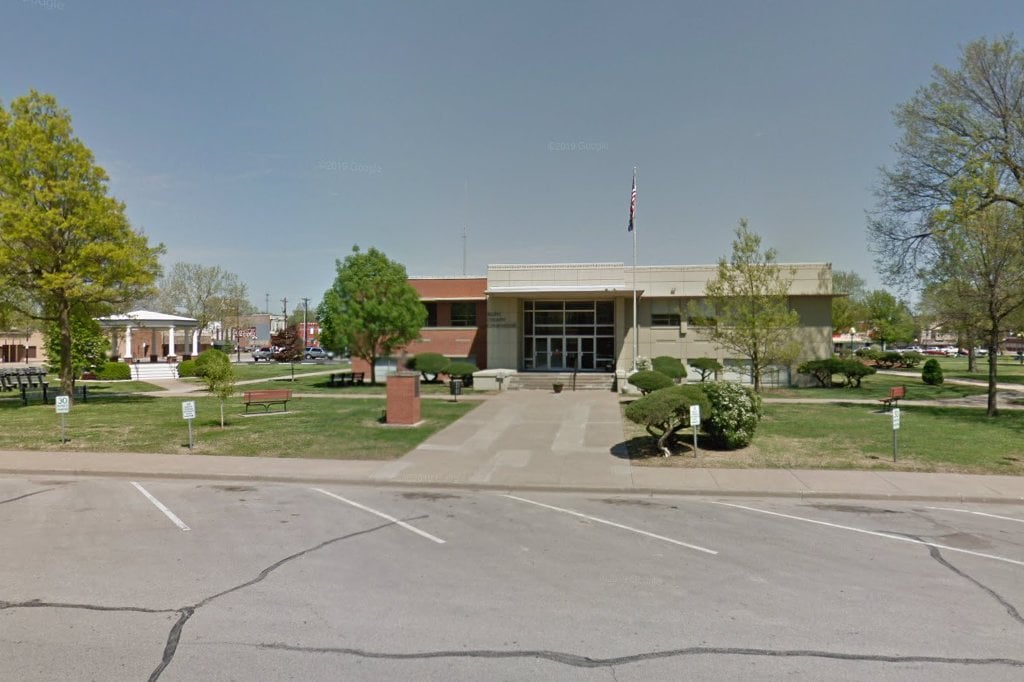 Allen County Treasurer's Office in Iola, KS