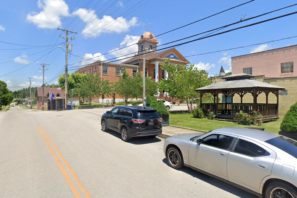 Wolfe County Clerk's Office (Registration & Title) in Campton, KY
