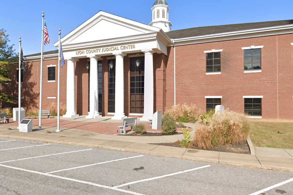 County Clerk's Office (Registration & Title) in Eddyville, KY