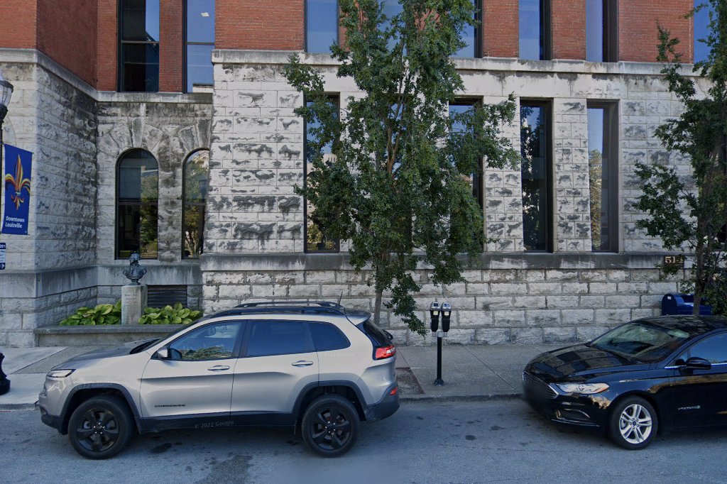 Circuit Court Clerk's Office (Driver's License) in Louisville, KY
