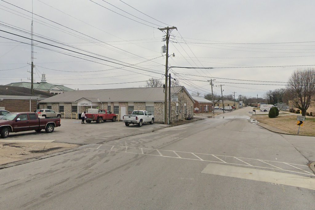 Logan County Clerk's Office in Russellville, KY
