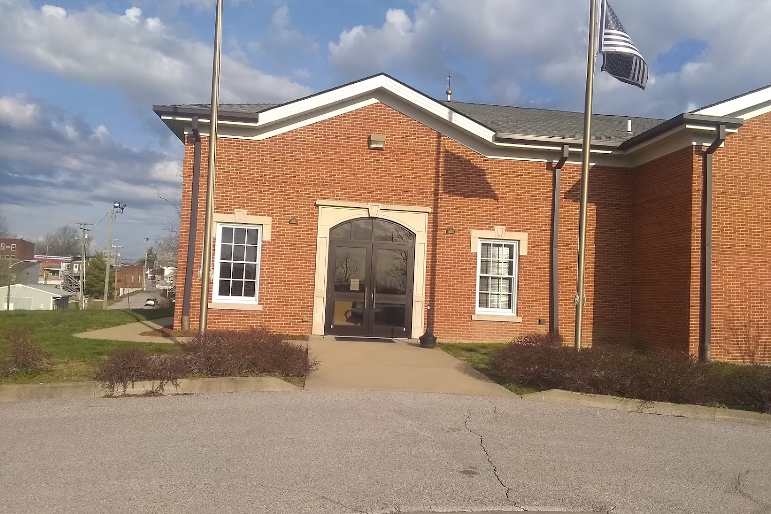 Circuit Court Clerk's Office in Mount Olivet, KY