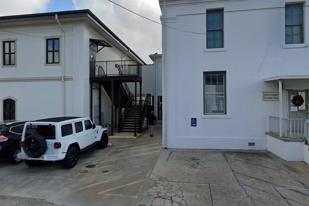 Office of Motor Vehicles in Napoleonville, LA