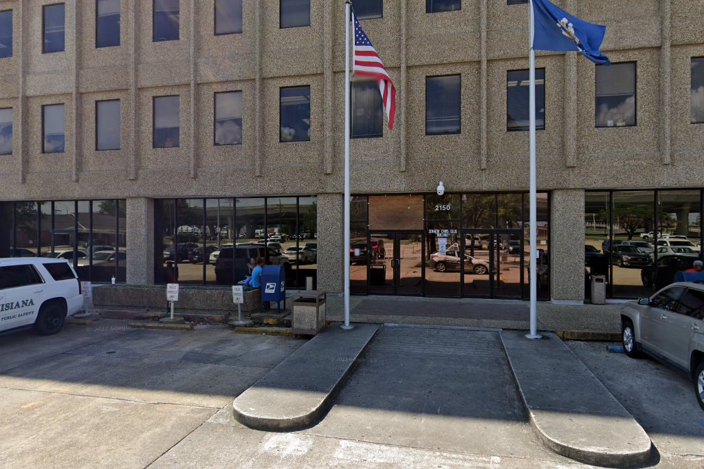 Office of Motor Vehicles in Harvey, LA