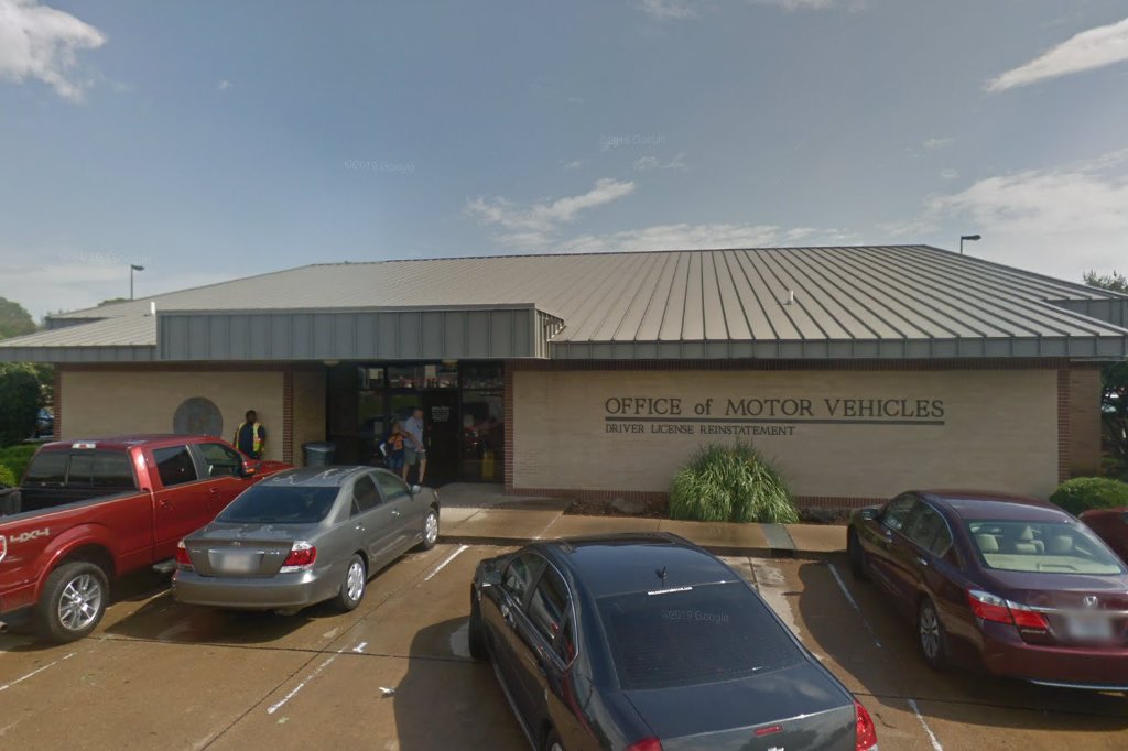 Office of Motor Vehicles in Alexandria, LA