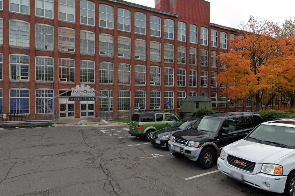 Easthampton RMV in Easthampton, MA