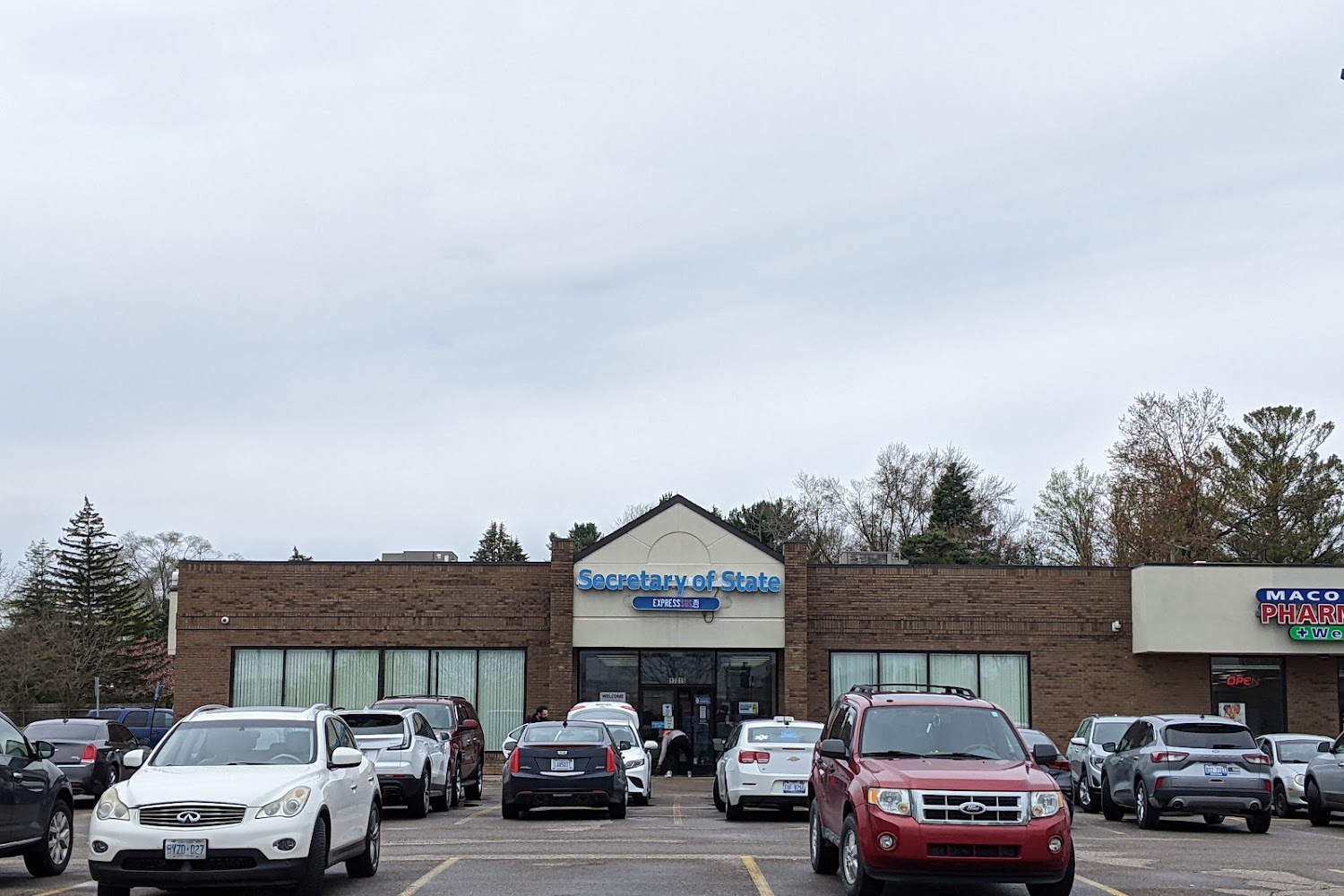 SUPER!Center Branch Office in Clinton Township, MI