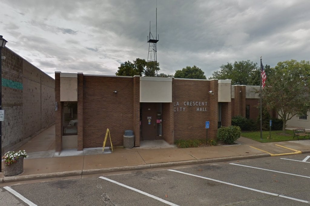 LaCrescent Deputy Registrar and DL Agent Office in La Crescent, MN