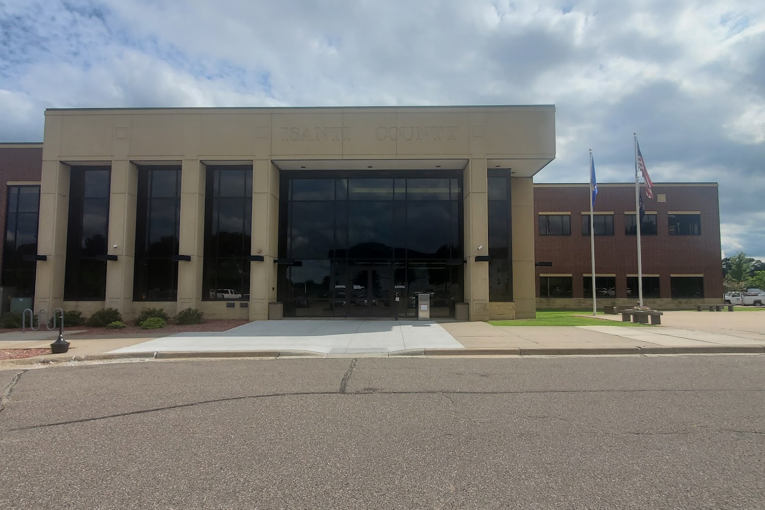 Cambridge Driver License Exam Station in Cambridge, MN