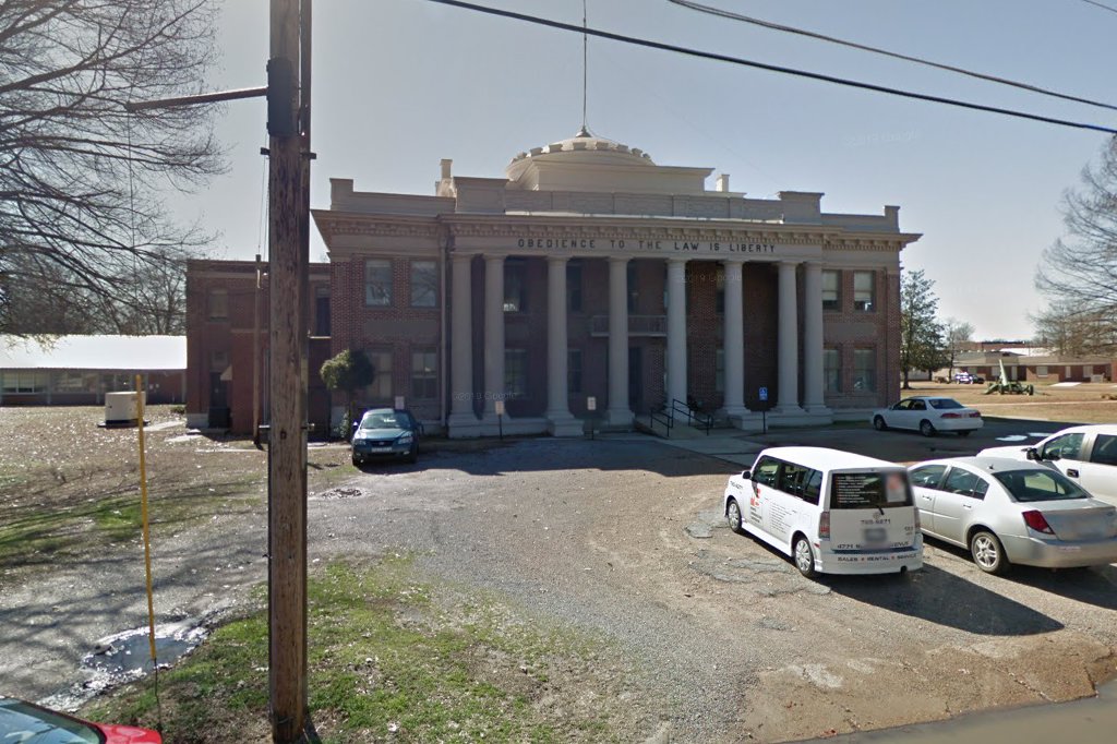 Quitman County Tax Collector (Vehicle Registration & Title) in Marks, MS