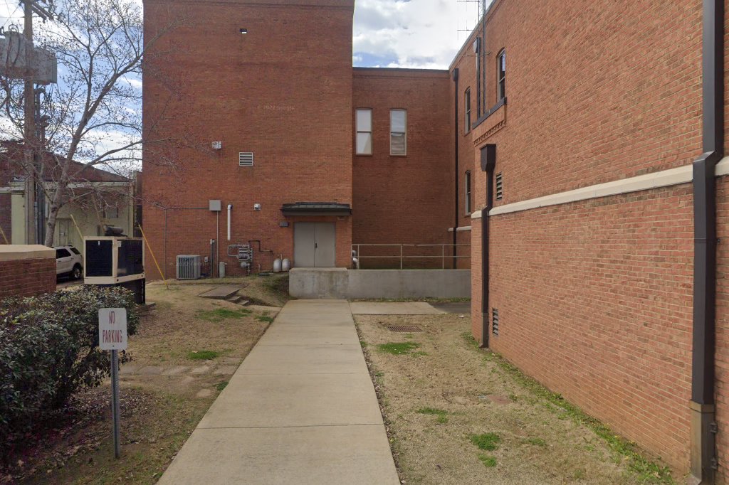 Madison County Tax Collector (Vehicle Registration & Title) in Canton, MS