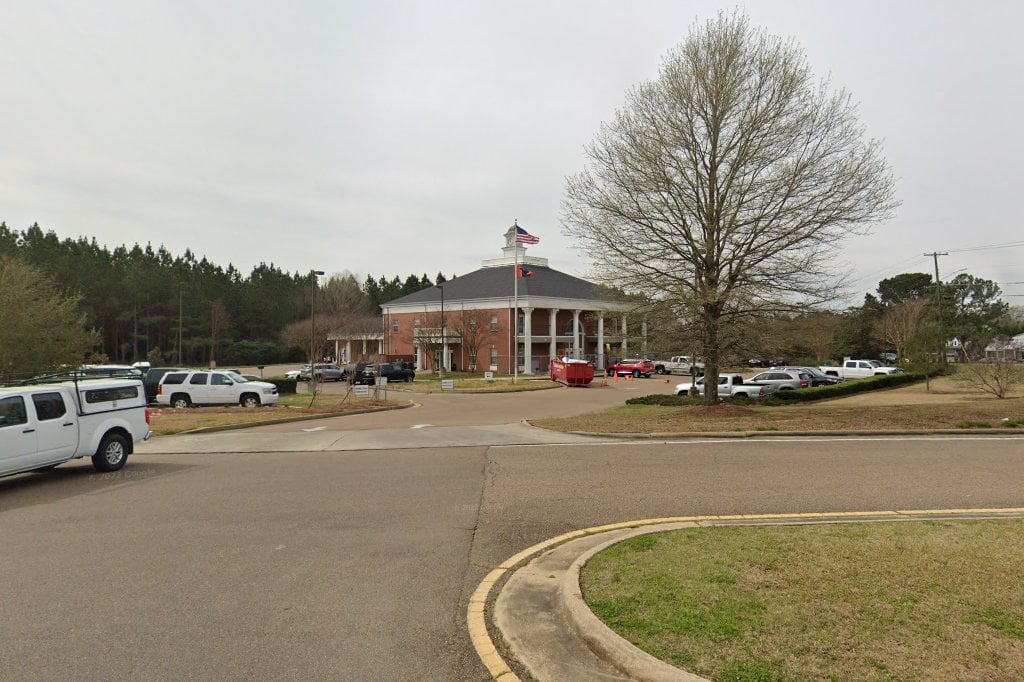 Madison Branch Tax Collector Office (Registration & Title) in Madison, MS