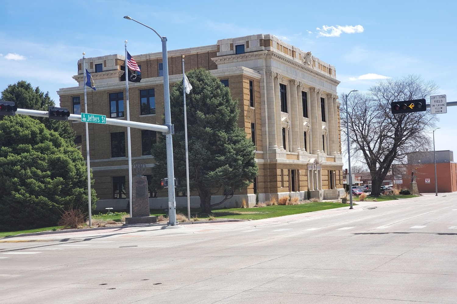 Lincoln County Courthouse (Registration & Title) in North Platte, NE