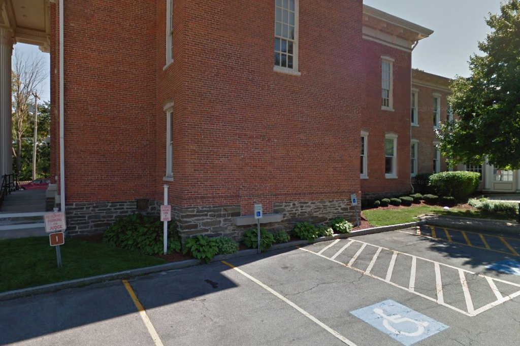 Oswego County DMV Office in Pulaski, NY