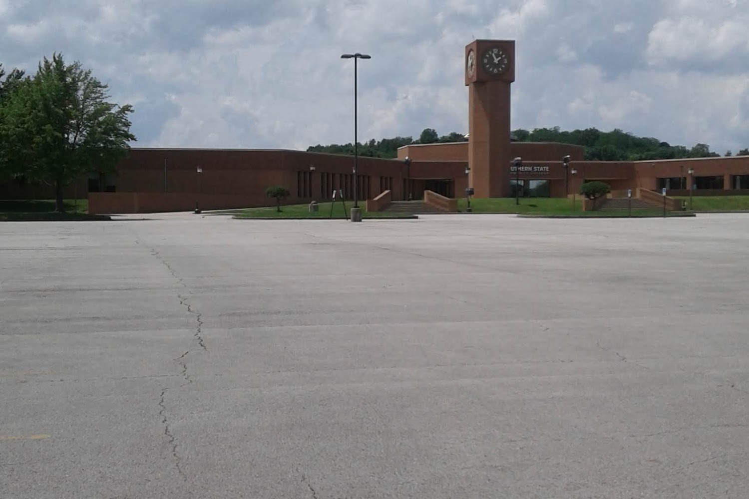 Deputy Registrar License Agency in Hillsboro, OH