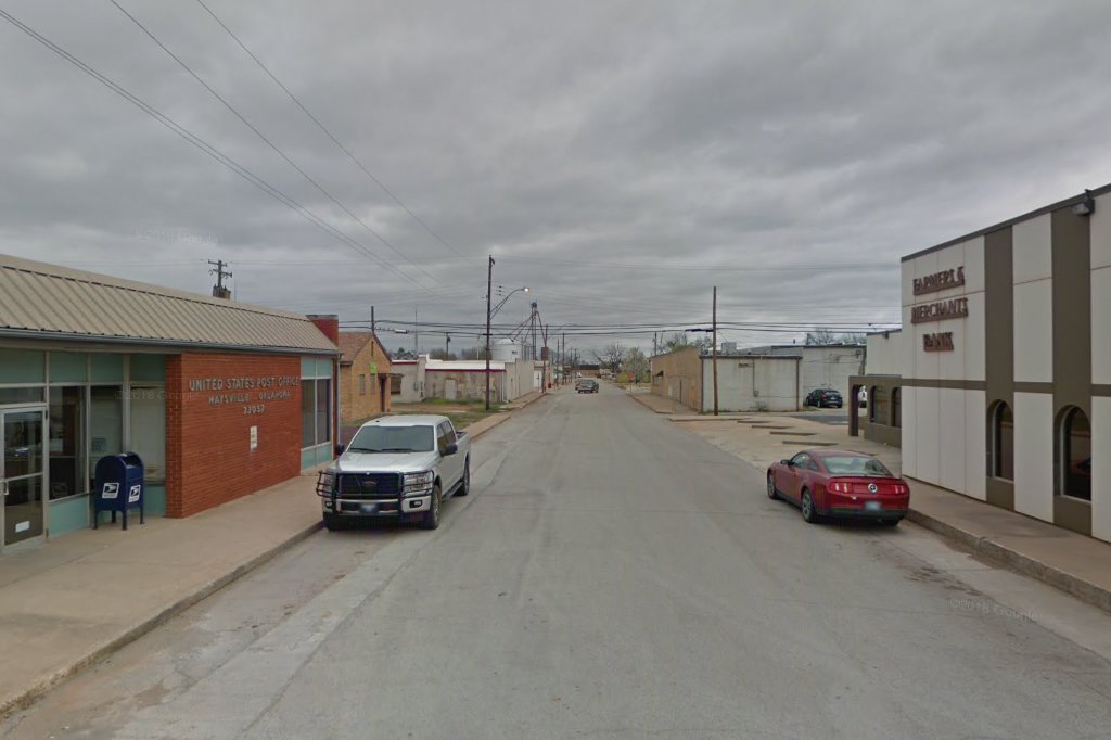 Maysville Tag Agency in Maysville, OK