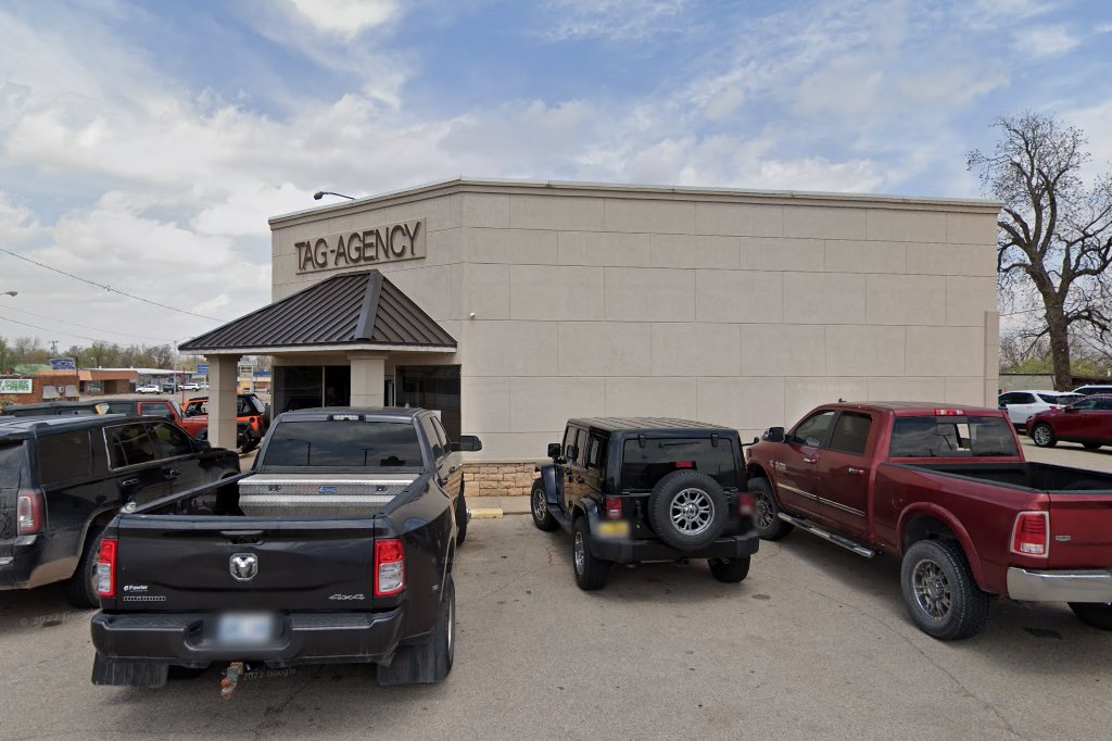 Chickasha Tag Agency in Chickasha, OK