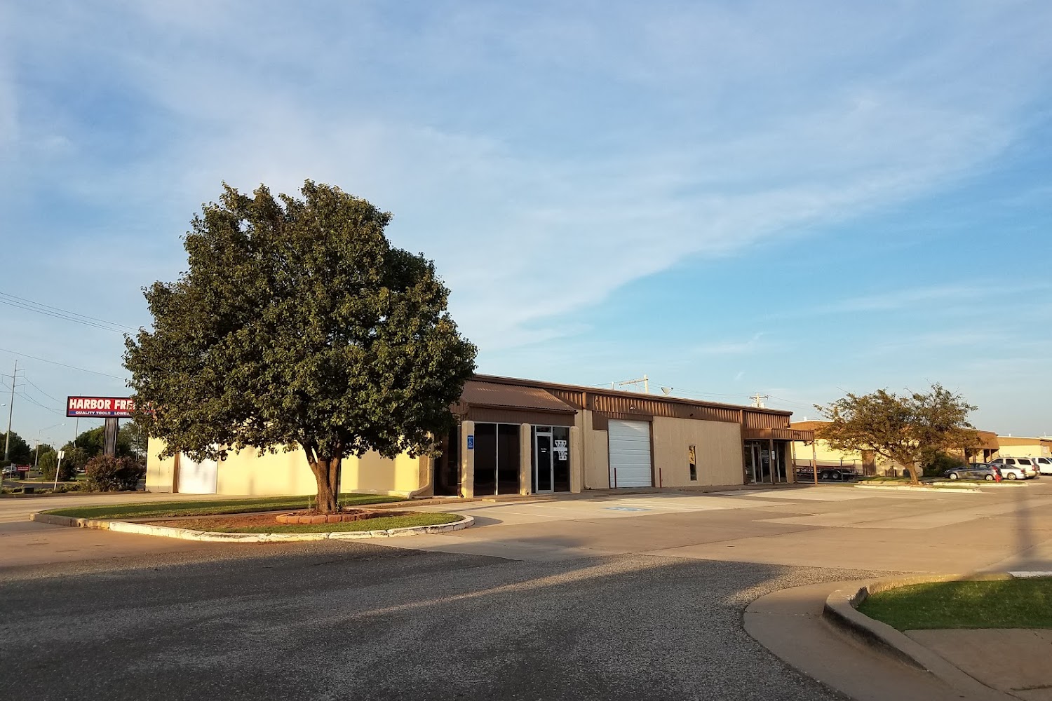 Broadway Tag Agency in Edmond, OK