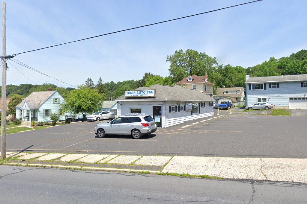 Tom's Auto Tag in Allentown, PA