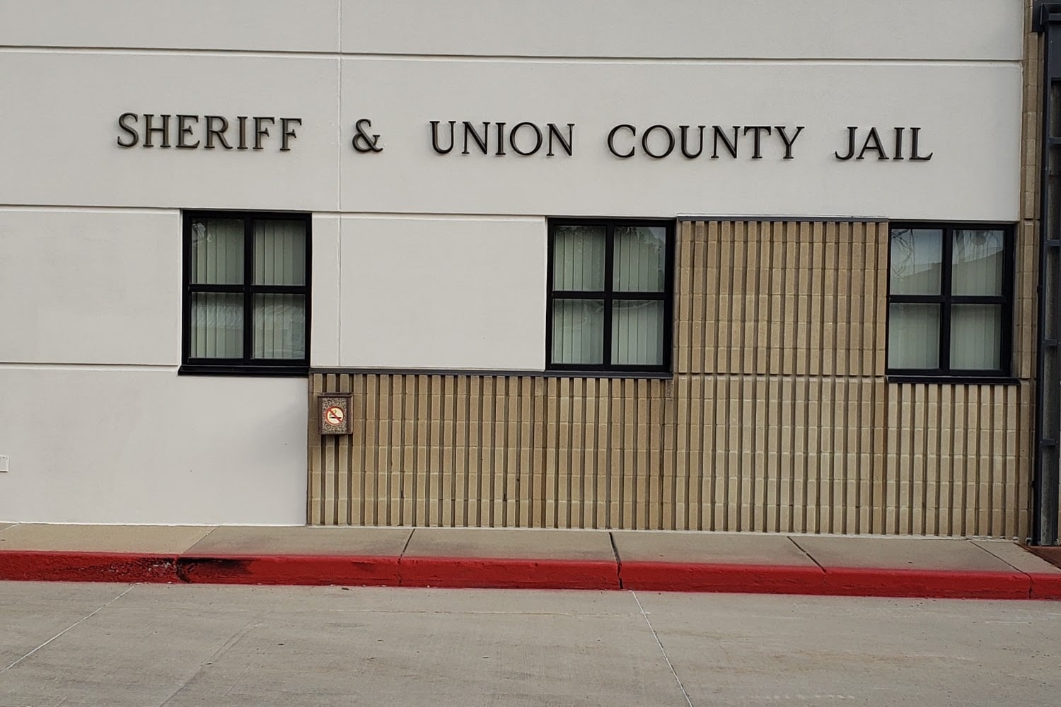 County Treasurer's Office (REGISTRATION & TITLE) in Elk Point, SD