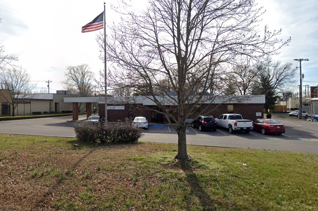 Sumner County Clerk Registration & Title Services in Hendersonville, TN