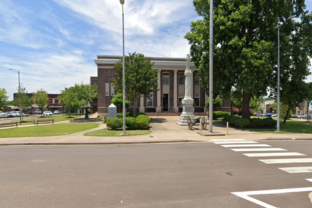 Haywood County Clerk Express in Brownsville, TN