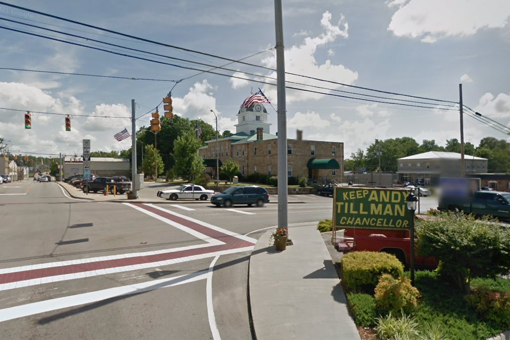 Fentress County Clerk MV Services in Jamestown, TN