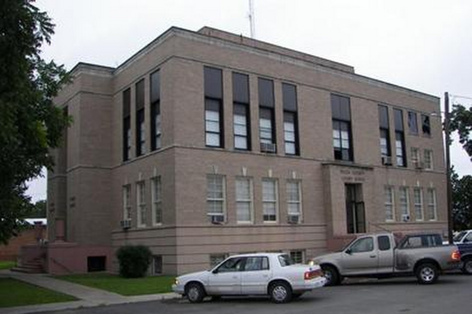 Delta County Registration & Titling in Cooper, TX
