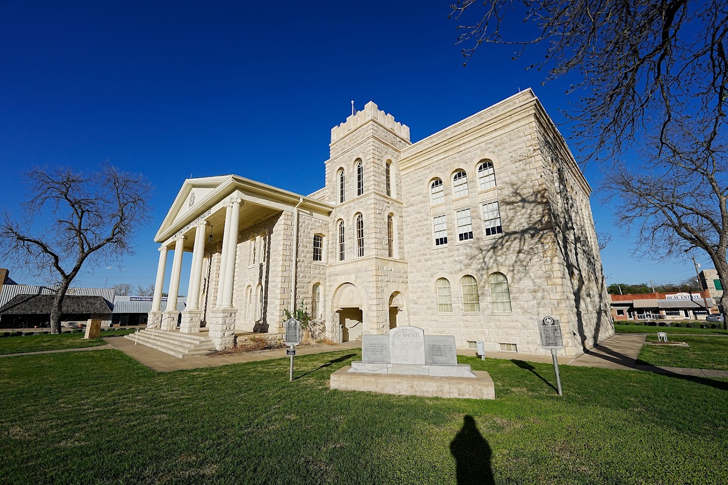 Hamilton County Registration & Titling in Hamilton, TX